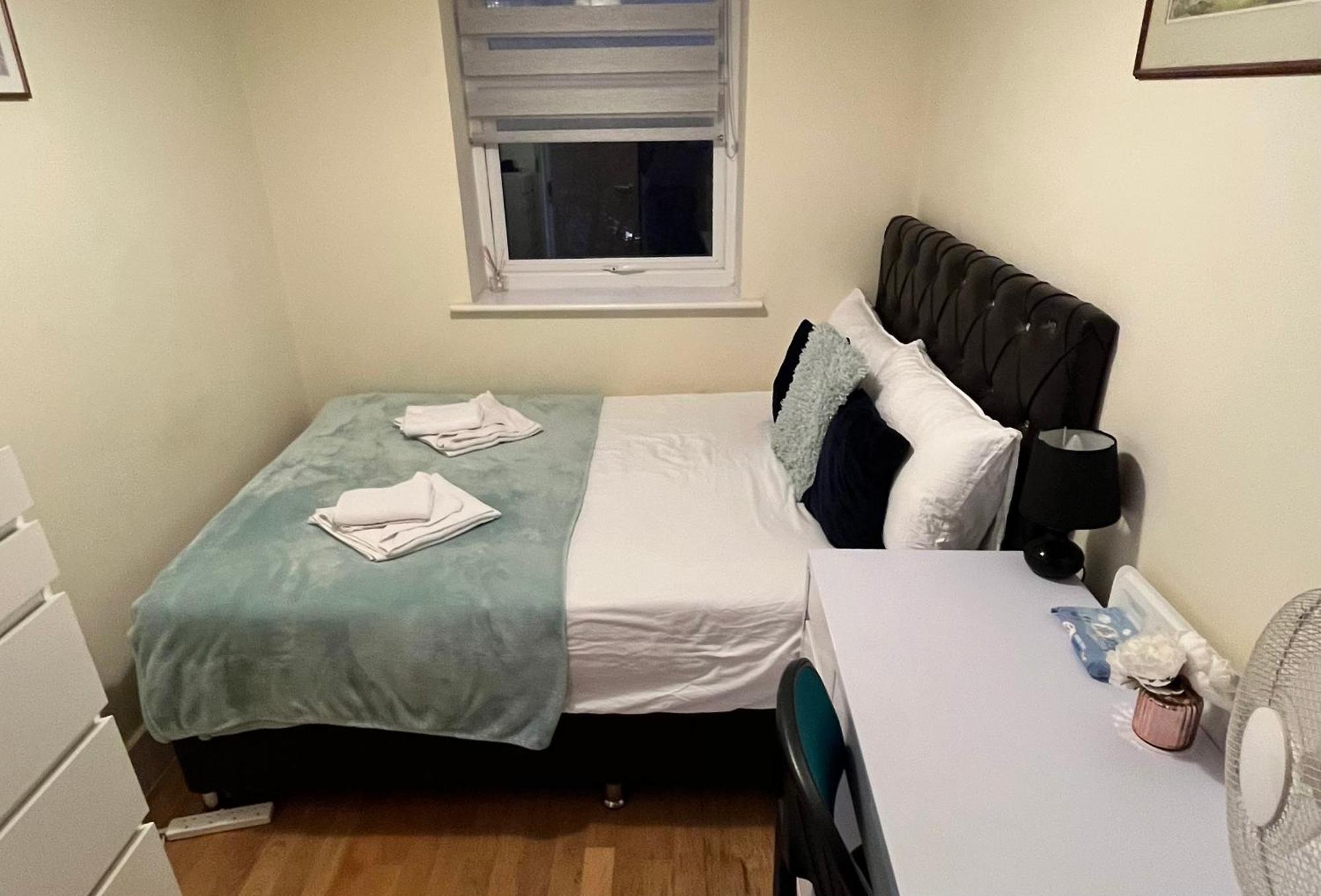 Metropolitan Coziness Private Bedrooms In Euston Station 161 ロンドン エクステリア 写真