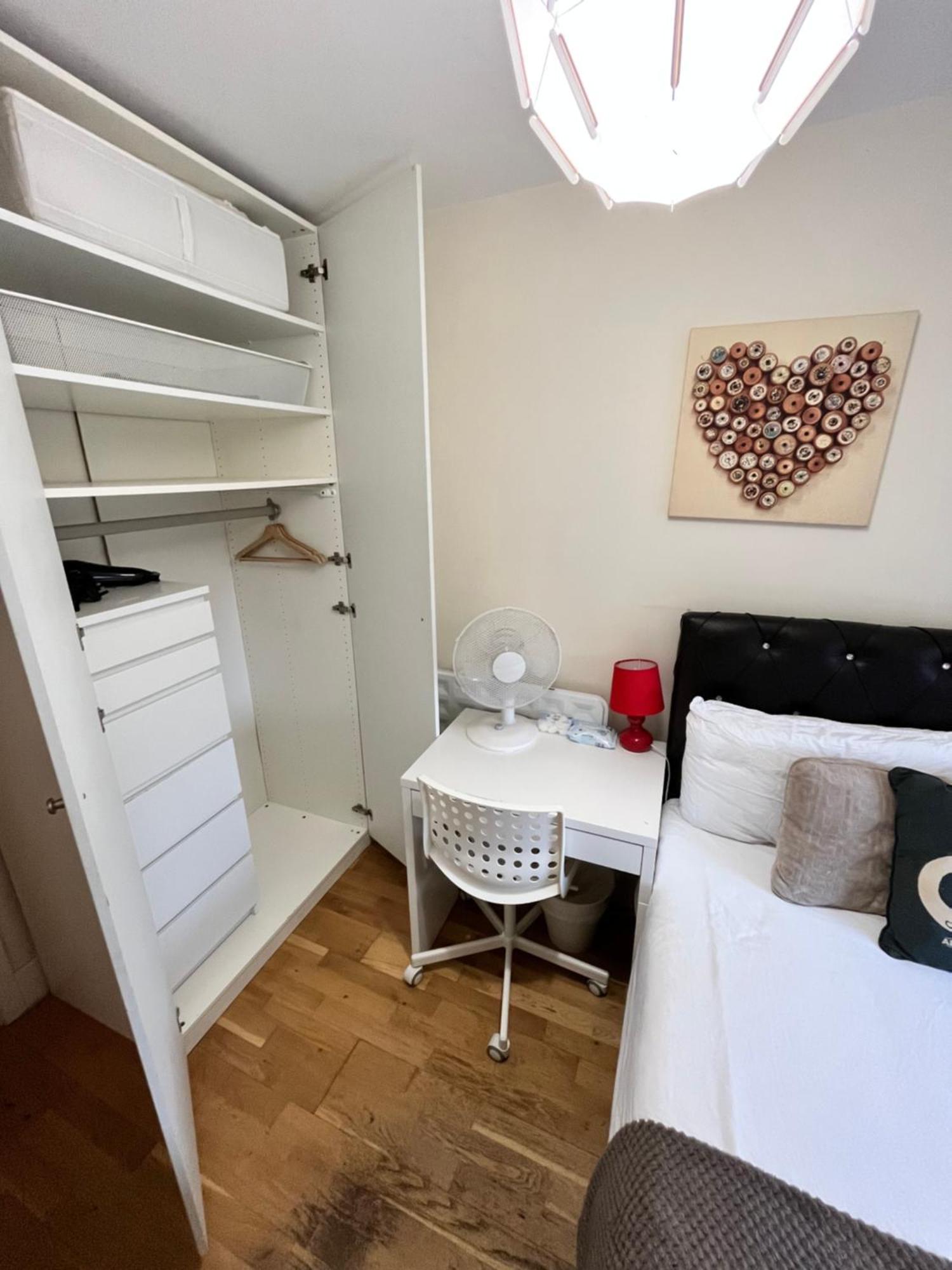 Metropolitan Coziness Private Bedrooms In Euston Station 161 ロンドン エクステリア 写真