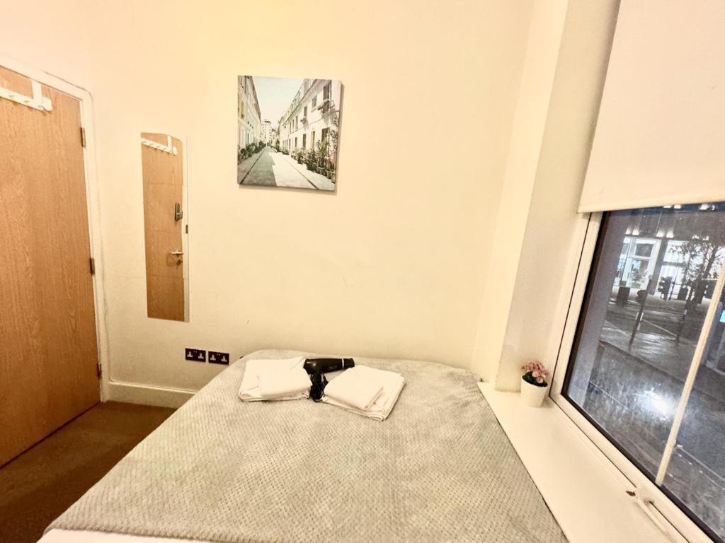 Metropolitan Coziness Private Bedrooms In Euston Station 161 ロンドン エクステリア 写真